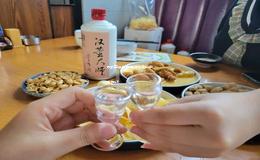 哈尔滨散装白酒加盟,哈尔滨纯粮散白酒批发