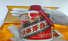 2025年买到真茅台酒的小技巧，教你轻松辨别真伪