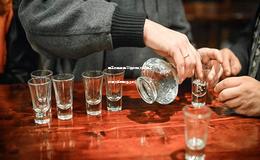 厚工坊酱香型53度价格八年(厚工坊酒八年陈酿多少钱)