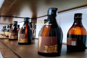 四川名酒酱香型白酒价格(四川酱香型白酒排名)