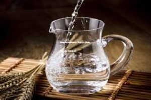 名品世家白酒加盟代理多少钱(名品世家酒业加盟多少)