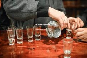 厚工坊酱香型53度价格八年(厚工坊酒八年陈酿多少钱)