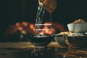 广式酱油鸡的家常简单做法视频(广东酱油鸡的家常简单做法窍门)